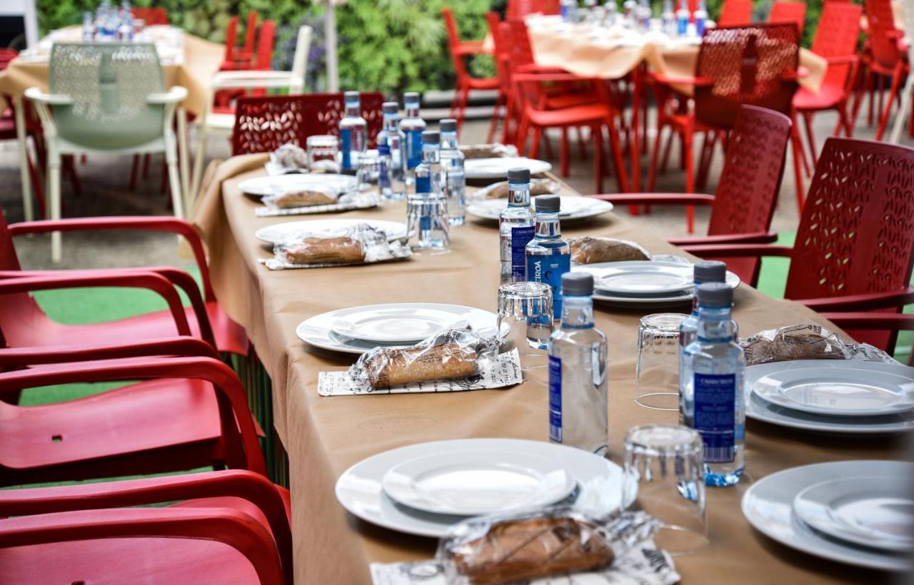 Hotel Chips Ferrol Naron  Bagian luar foto